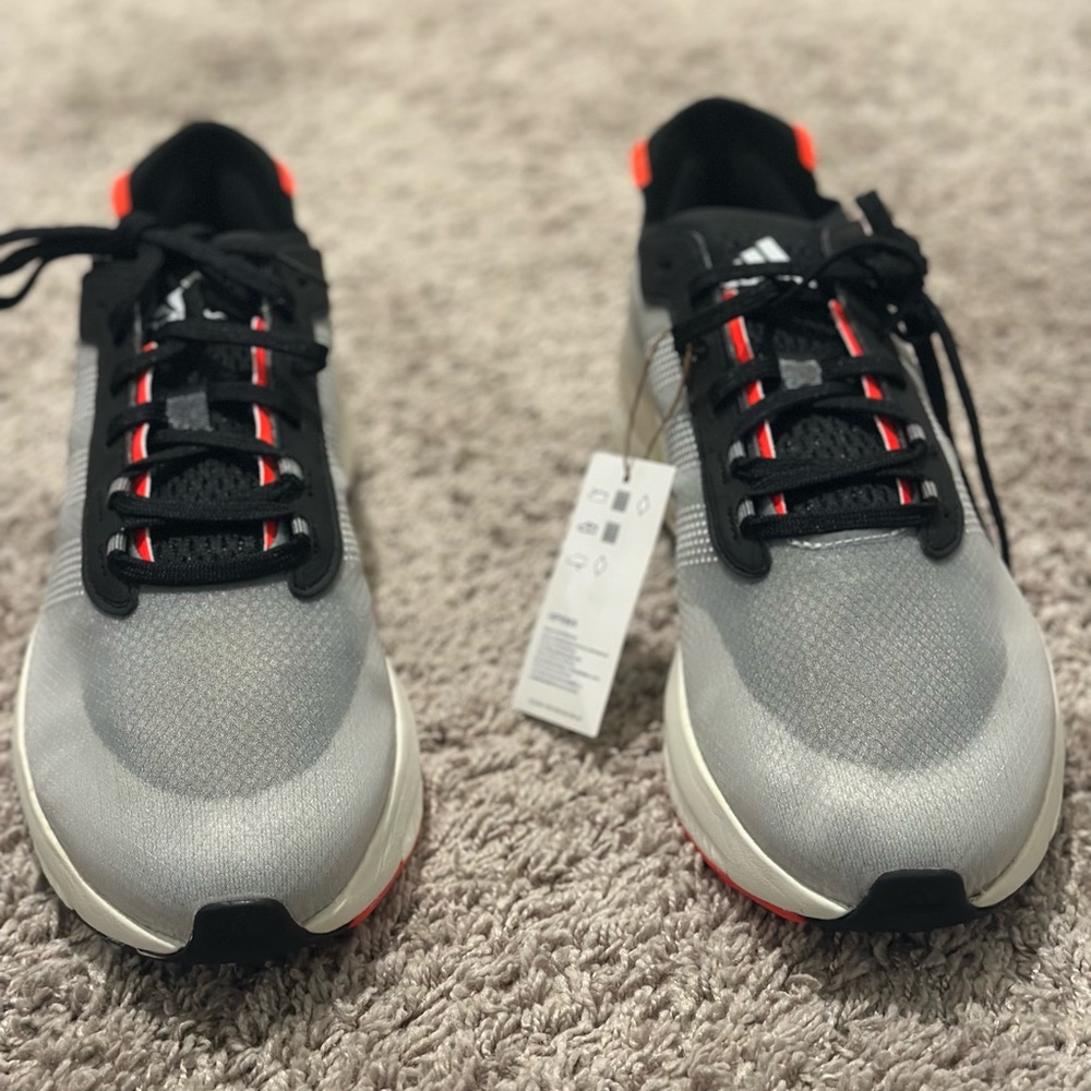 Adidas Men's Silver and Black Athletic Shoes Unisex-Adult Avery